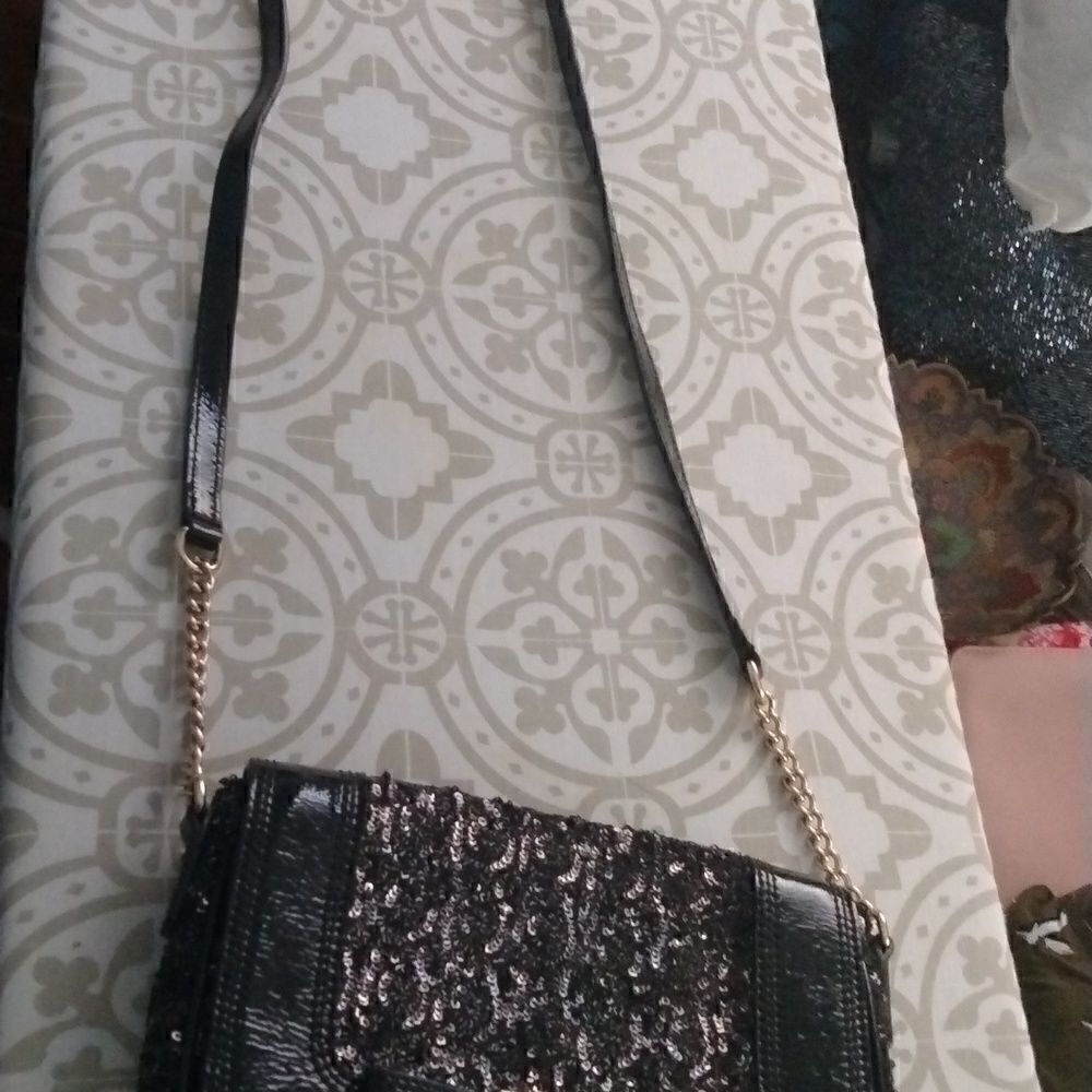 Kate Spade  - Picture 6 of 6